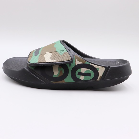 OOFOS OOahh Sport Flex Camo Recovery Slide Sandals Mens 7 Womens 9 Black Green main image 7